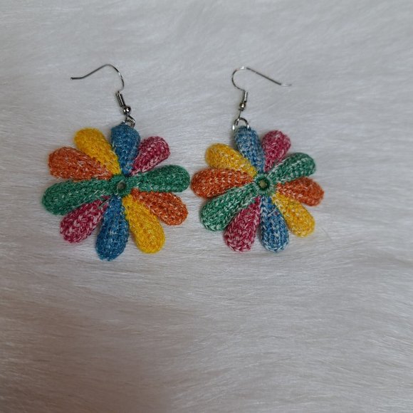 Knitted Sunflower Smiling Face Earrings - Picture 3 of 3